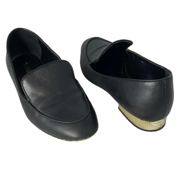 MICHAEL Michael Kors Black Genuine Leather Flat Loafers Gold Logo Heel Size 8M - Picture 2 of 13